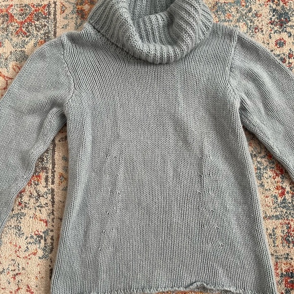 Banana Republic baby blue chunky knit wool-angora blend turtleneck - Picture 2 of 11